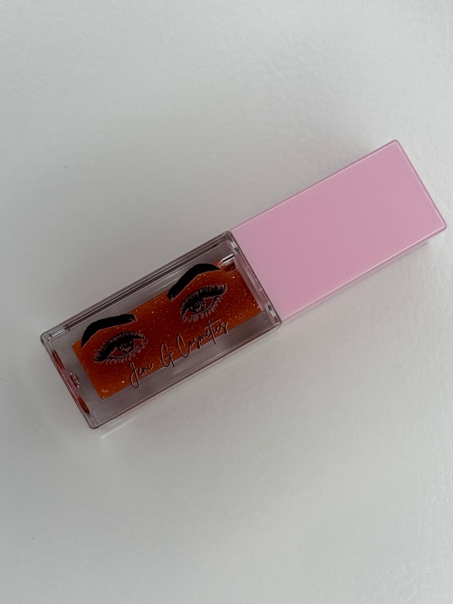 NEW PLUMPER LIP OIL